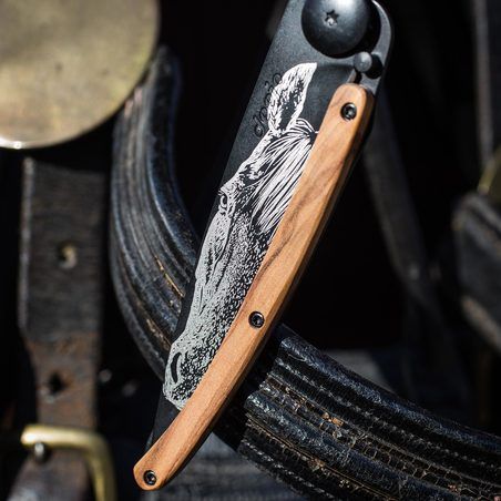 DEEJO KNIVES