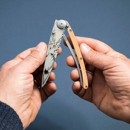 DEEJO KNIVES