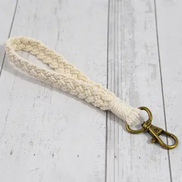 BOHO MACRAME KEYCHAIN