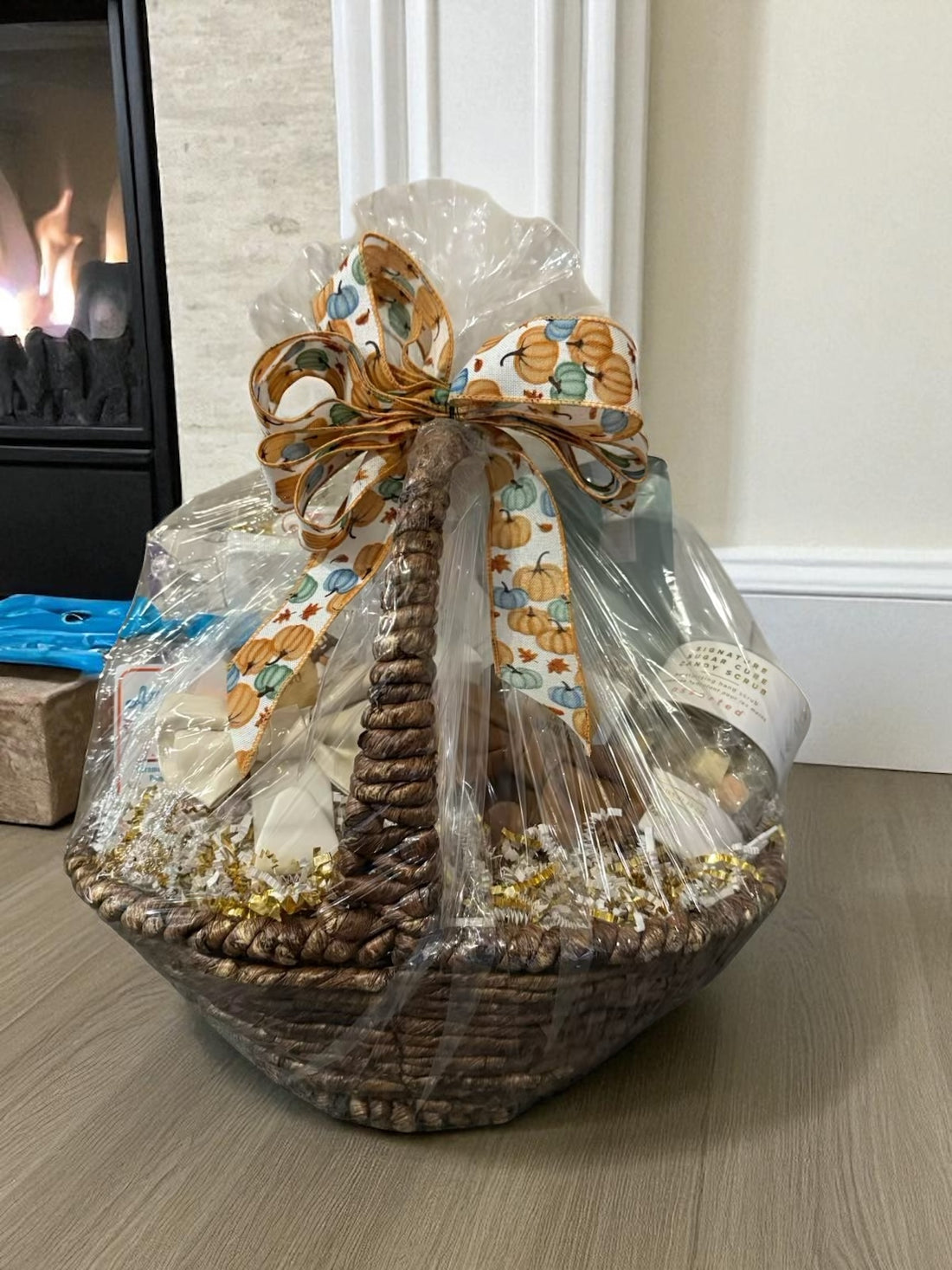 GIFT BASKET